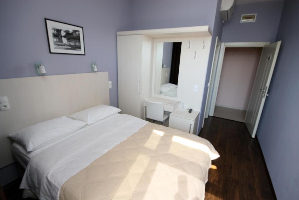 Hotel Le Pont Prijedor Habitación foto
